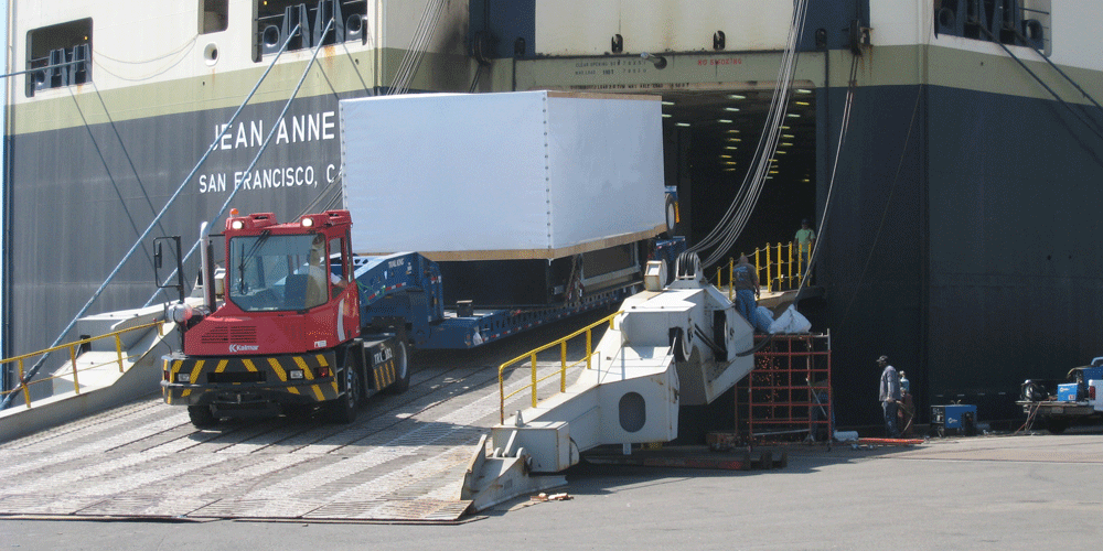 What is a U.S.Flag Shipment? [When to Use One + Common Problems]